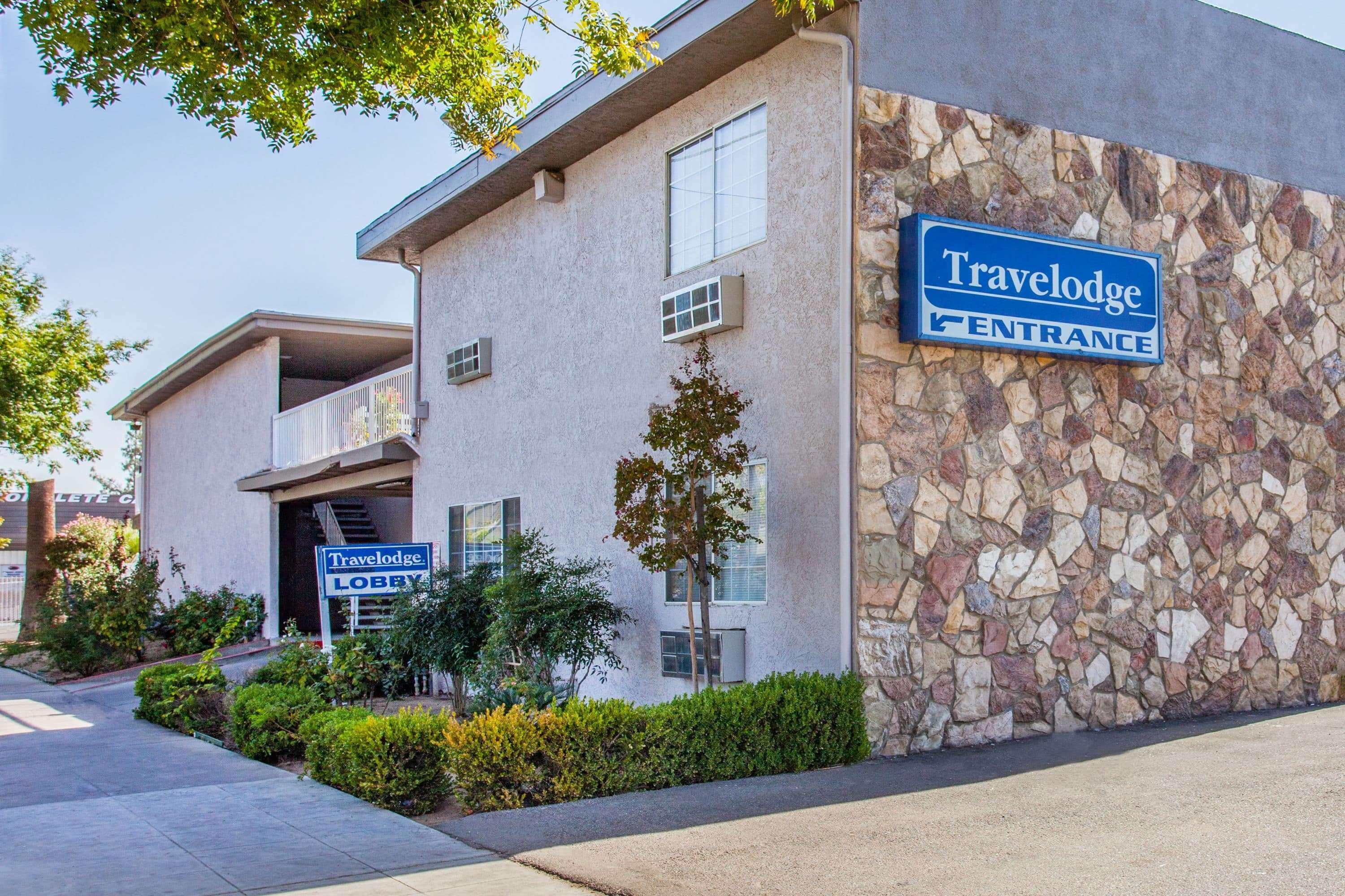 Travelodge By Wyndham Fresno Yosemite Area Buitenkant foto